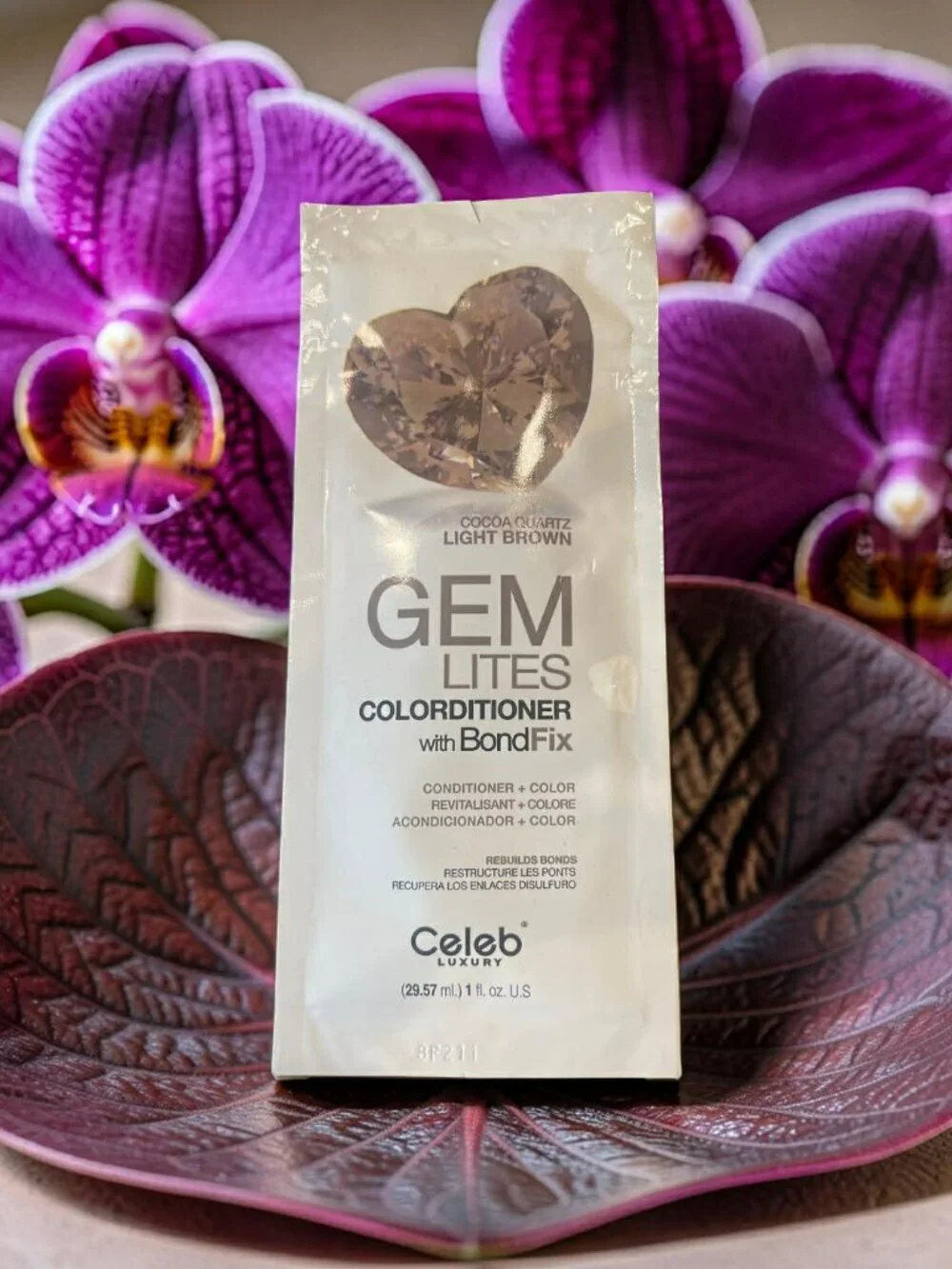 Celeb Luxury Gem Lites Conditioner with BondFix Cocoa Quatz Light Brown Sample